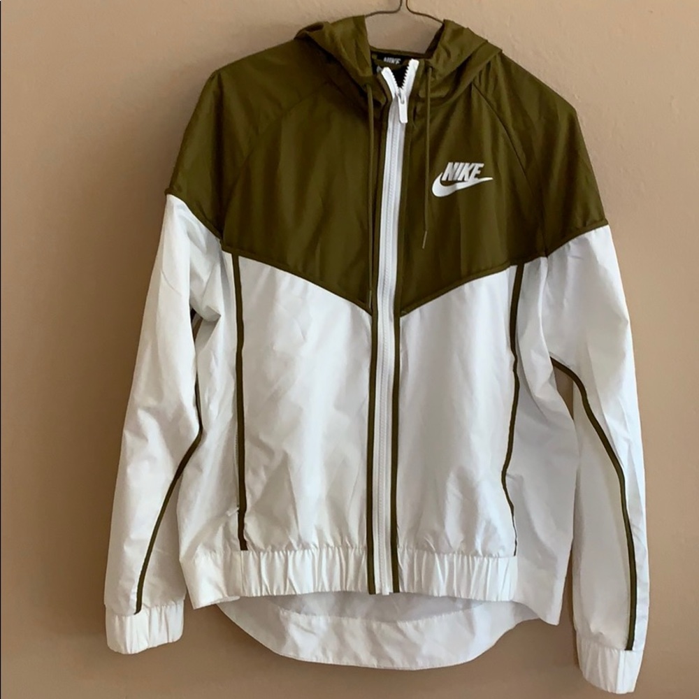 Nike Windrunner Jacket - image 4